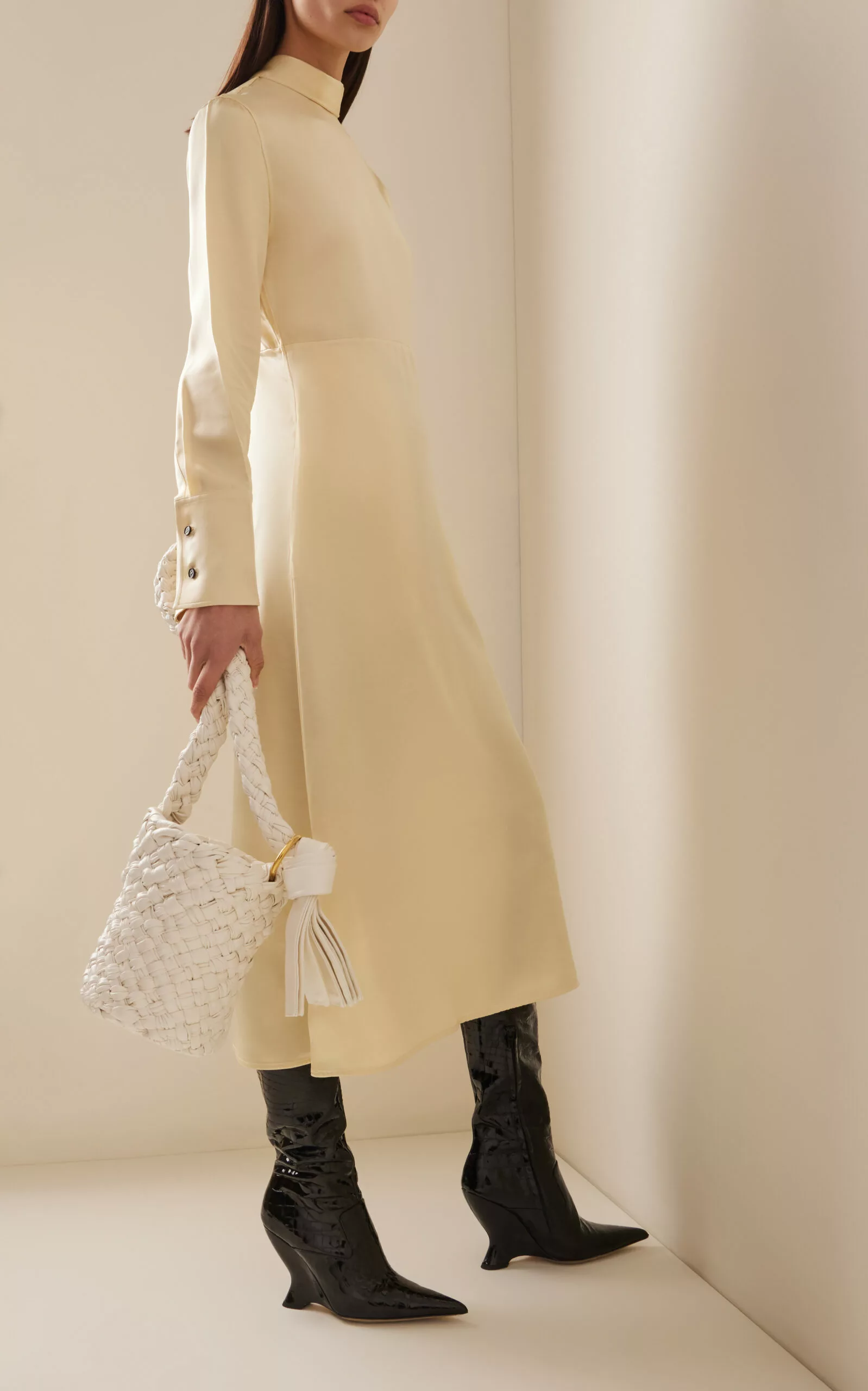 Bottega Veneta Punta Gloss Croc Leather Boots 4 Bottega Veneta Punta Gloss Croc Leather Boots - Image 2